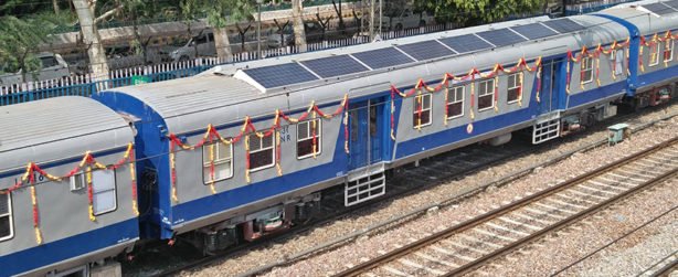 L’Inde lance son premier train solaire